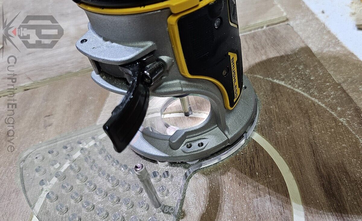 Small Circle Jig for DeWalt DCW600 DCW604 D26200 Cordless Plunge Router Base Pla